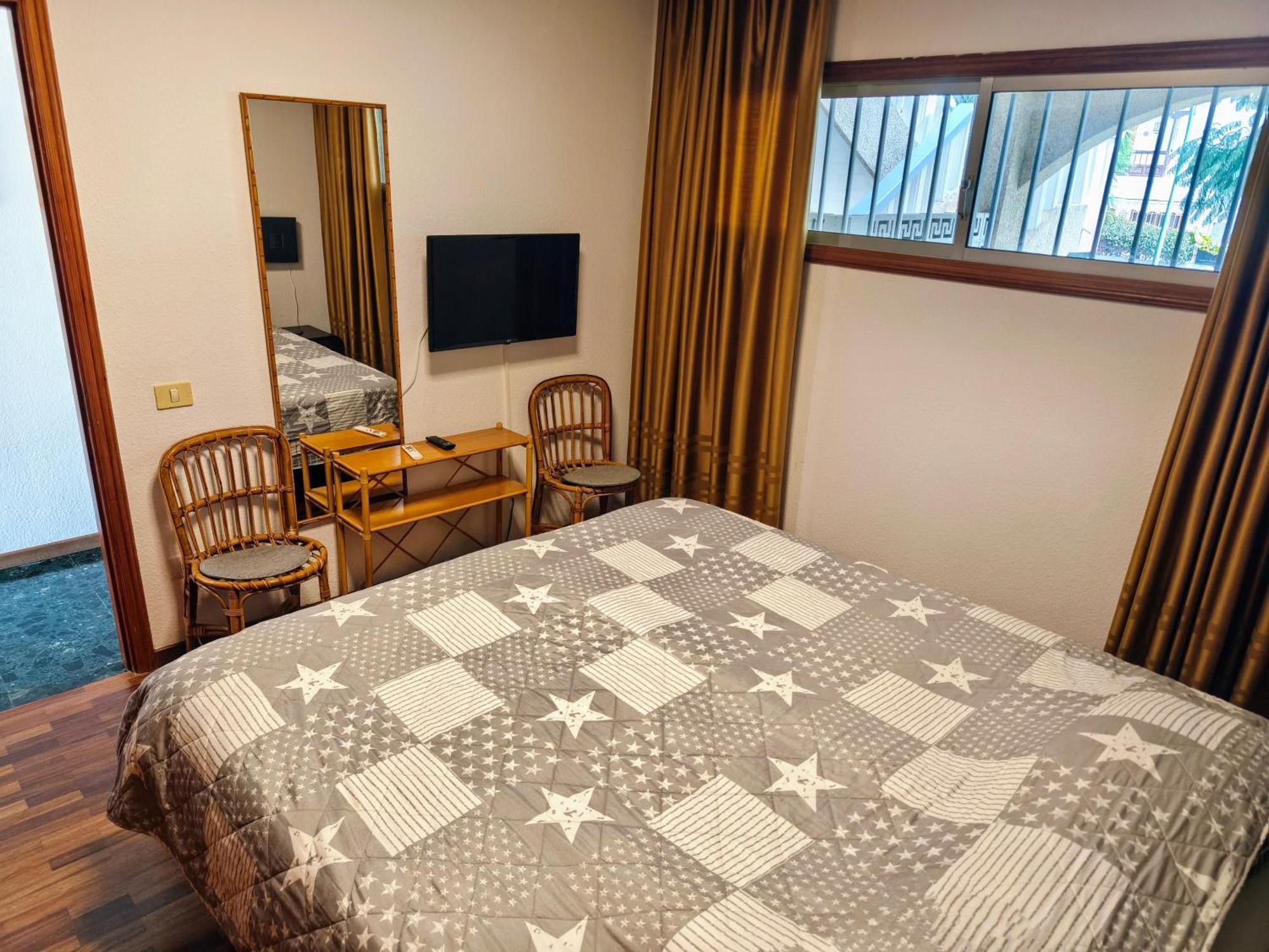 Apartamento Elegant And Peaceful Aparments With Pool And Garden Puerto de la Cruz  Exterior foto